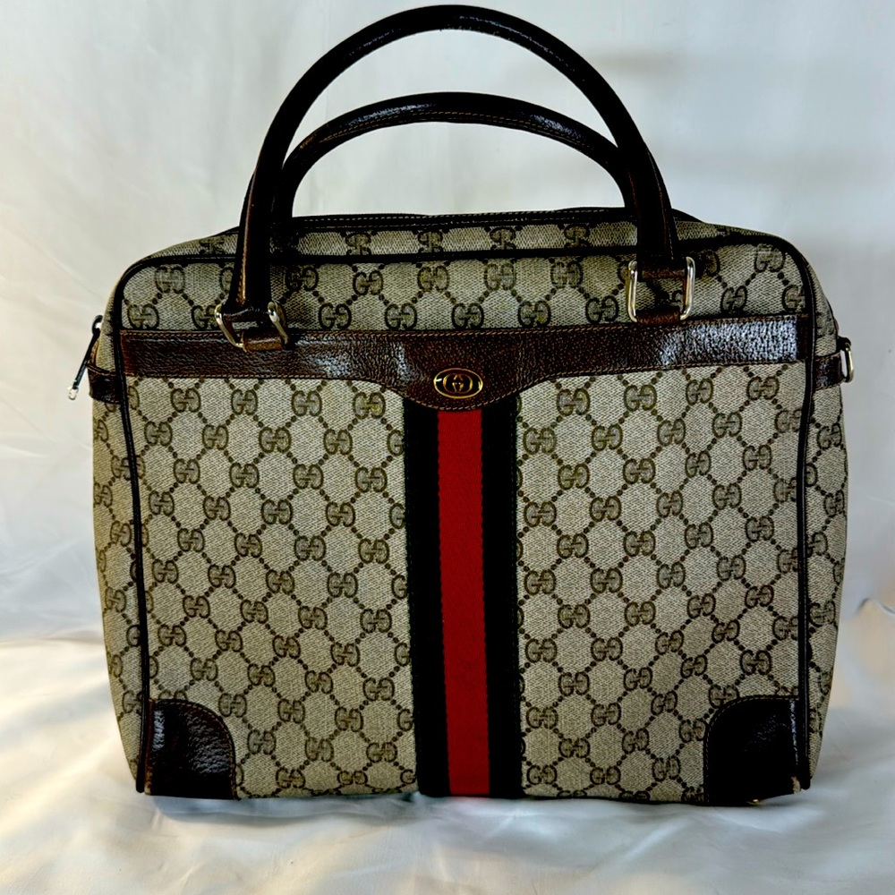 Vintage Gucci Purse or iPad Briefcase